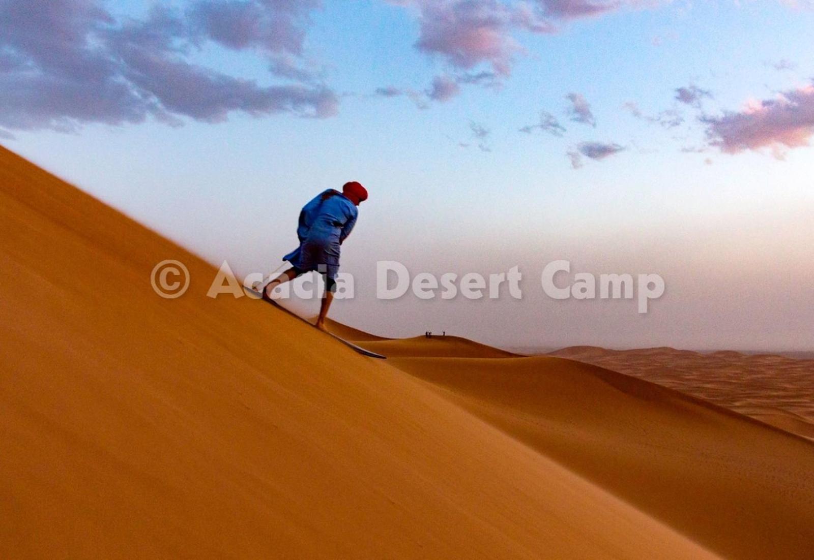 Hotel Acacia Desert Camp à Merzouga Extérieur photo